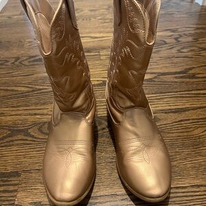 Rose Gold Cowgirl Boots